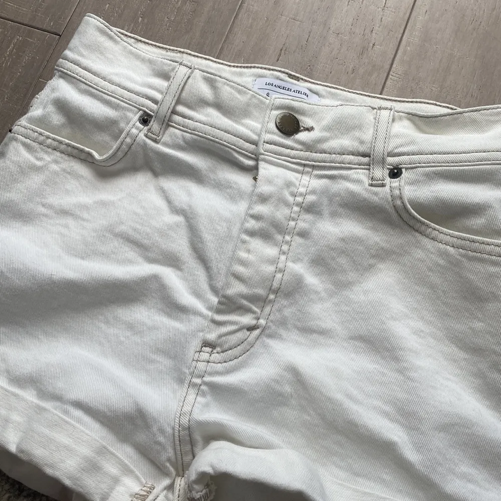 Los Angeles Atelier & Other Stories Women's White Denim Jean Shorts Sz 26 - Image 3