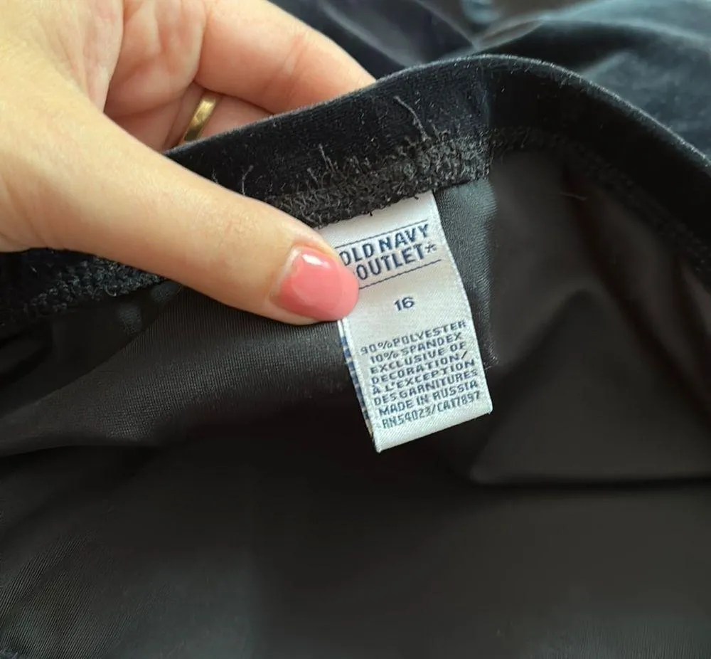 OLD NAVY OUTLET BLACK VELVET MAXI SKIRT - Image 2