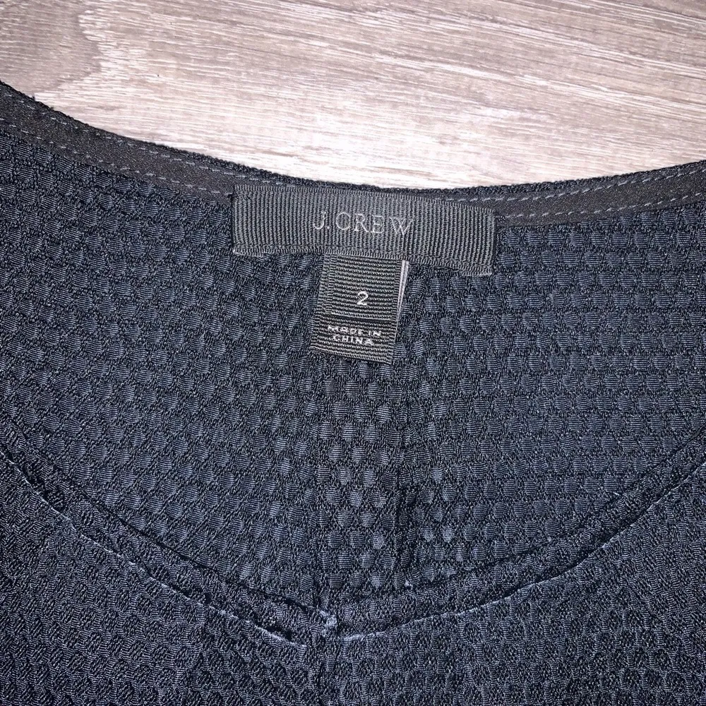 J.Crew  black sleeveless blouse size 2 - Image 3