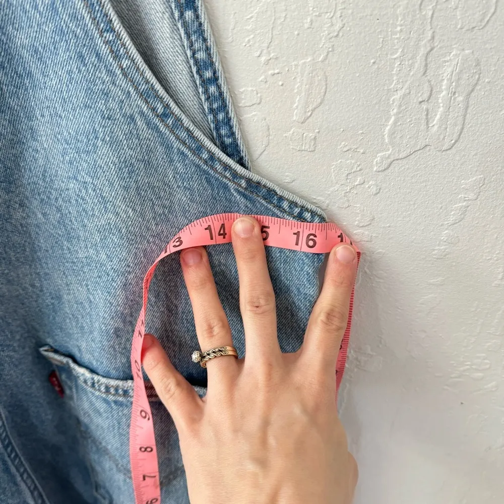 Levi’s Premium Denim Straight Leg Vintage Washed Overalls Small - Image 4