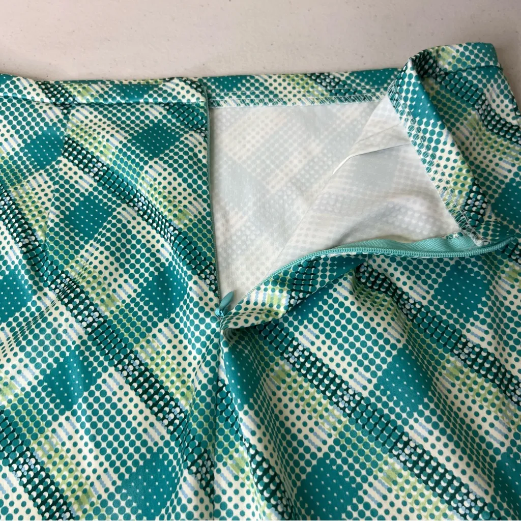 Vintage Plaid Green and White Midi Pencil Skirt Made In USA Preppy - Image 7