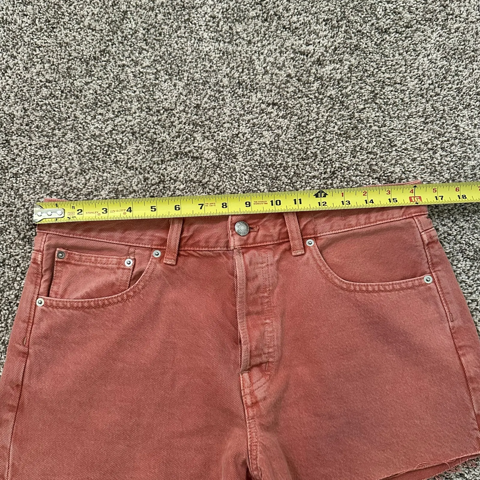Madewell pink denim the Brynn shorts size 28 - Image 8