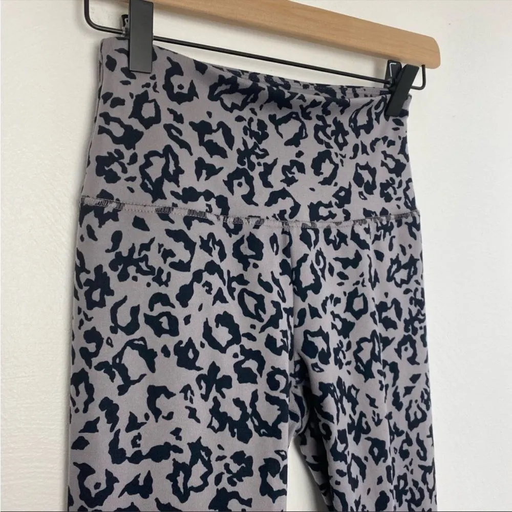 NWT balance collection storm leopard leggings small - Image 3
