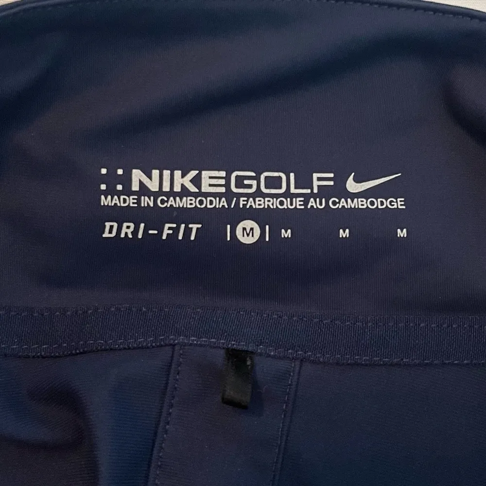 White and Navy Nike Golf Dri-Fit Jacket Size M - Image 8