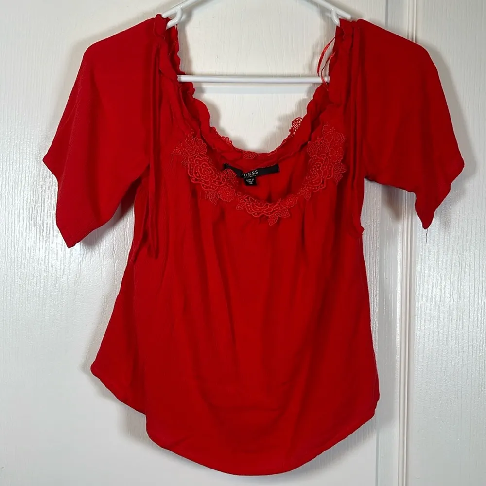 Guess Red Short Sleeve Bohemian Lace Neck Blouse Shirt Size XS GUC #0443-LA - Image 2
