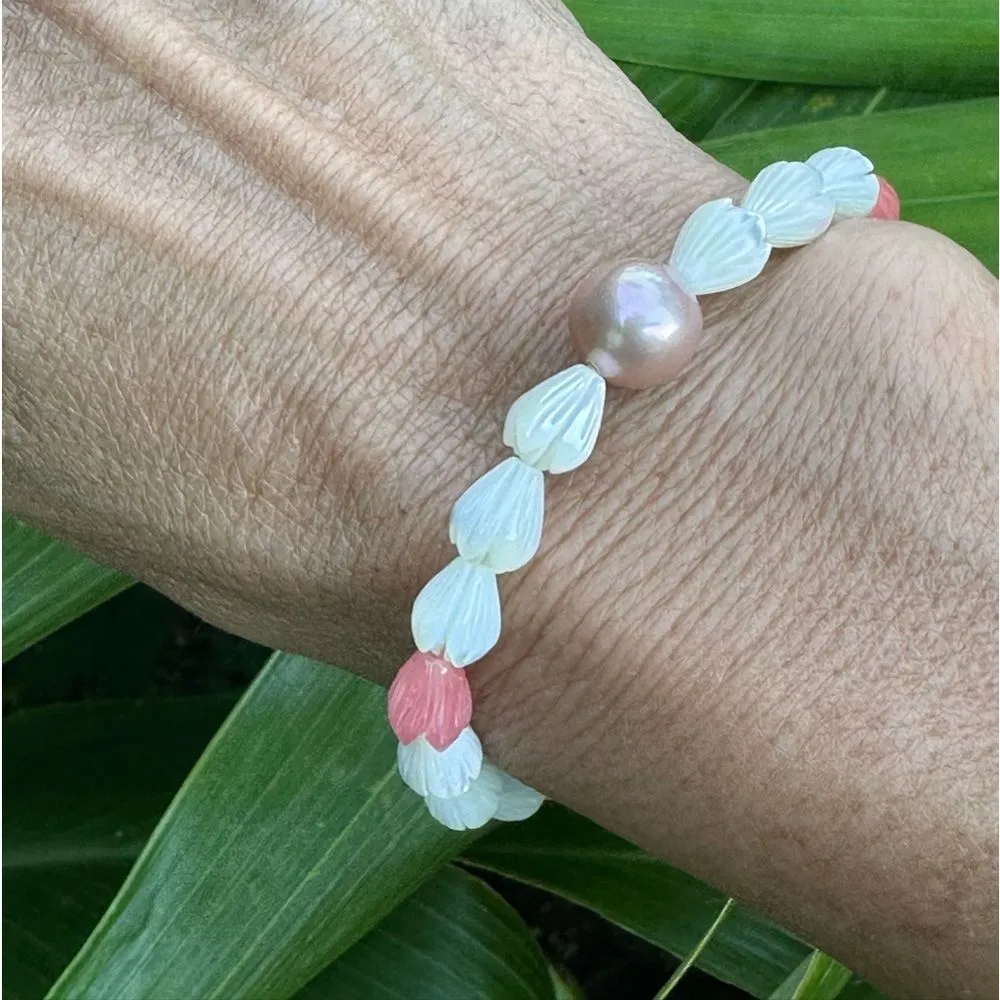 Edison Pearl Mother of Pearl Ivory & Pink Pikake Bracelet Purple - Image 11