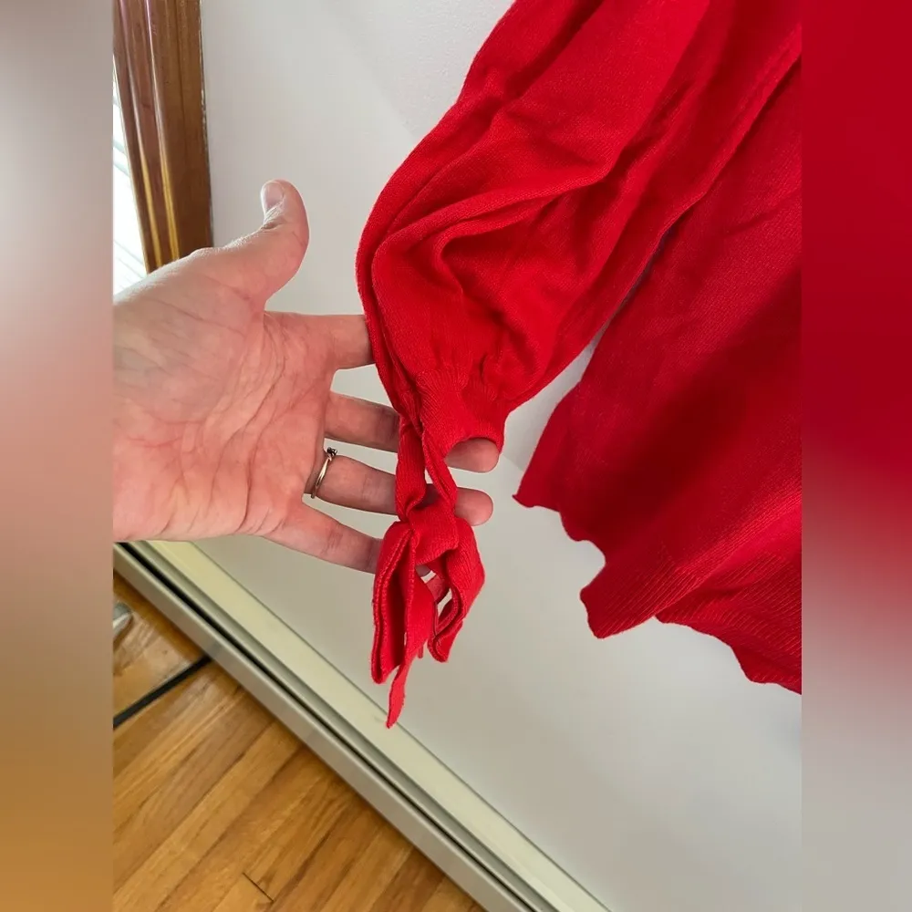 Motherhood maternity sweater size Medium - Image 3