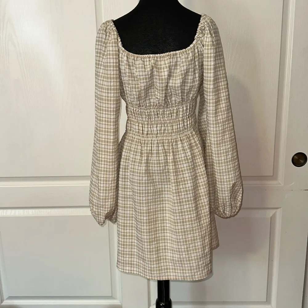 LEYDEN CREAM TAN GINGHAM RUCHED DETAIL BALLOON SLEEVE WESTERN DRESS White Size M - Image 2