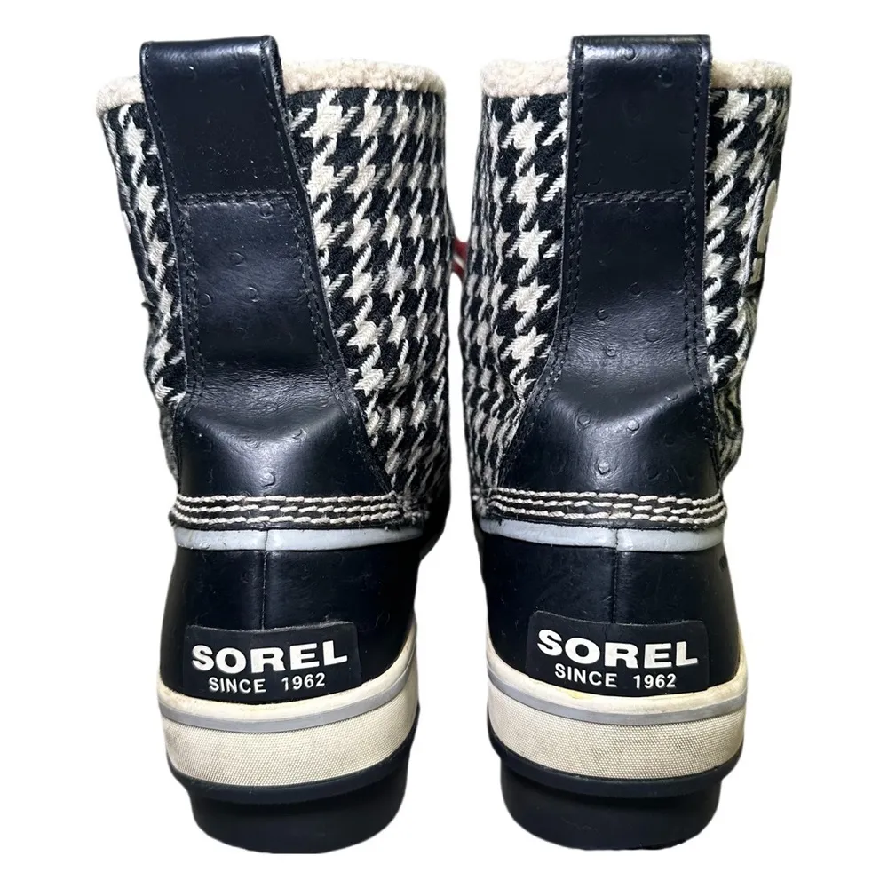 Sorel Tivoli Houndstooth Winter Boots Black White Red Lace Size 9 - Warm Cozy - Image 4