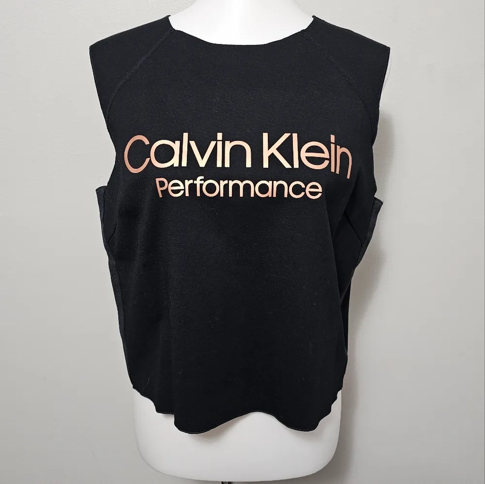 Calvin Klein Performance Black Cropped Active Wear Tank Top Size Medium - Image 2