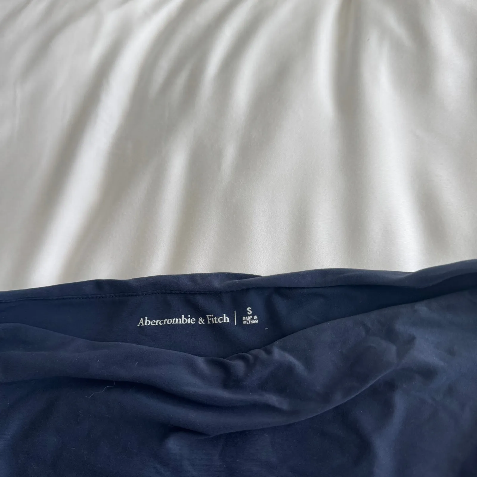 Abercrombie & Fitch Blue Long Sleeve Ruched Bodysuit Women’s Size S - Image 2