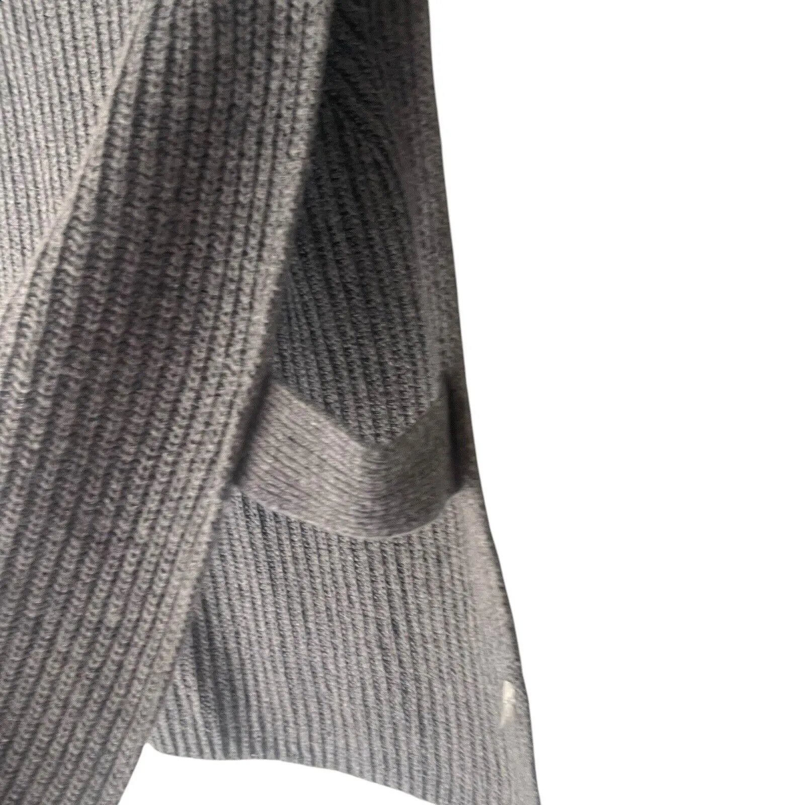 J.O.A. Los‎ Angeles Large Gray Turtleneck Sleeveless Cable Knit Poncho Sweater - Image 4