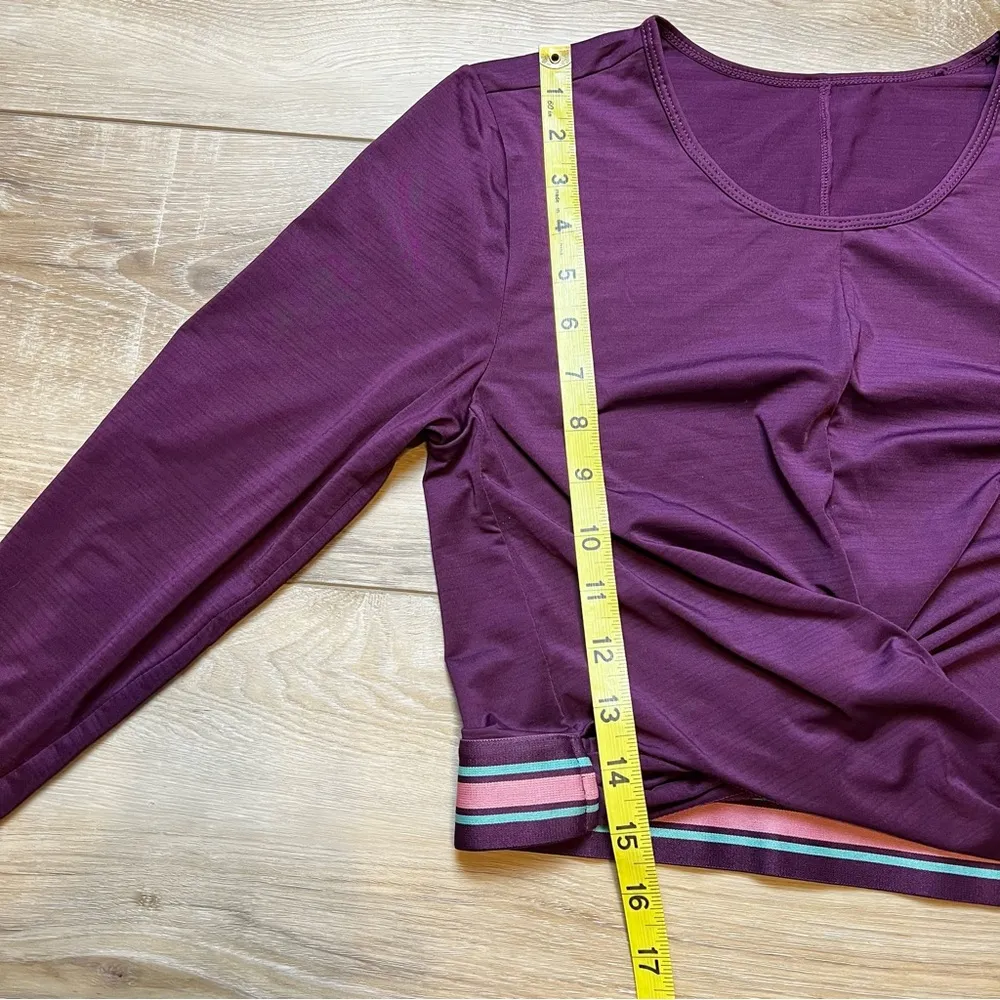 Fabletics Eco-Conscious Front Twist Long Sleeve Crop Top. Size Small. EU… - Image 12