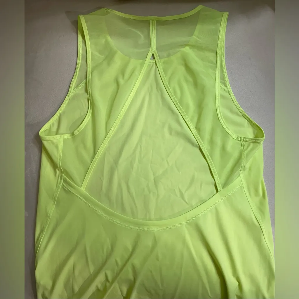 Lululemon For The Run Neon Green Sleeveless Top Clear Mint official color - Image 6