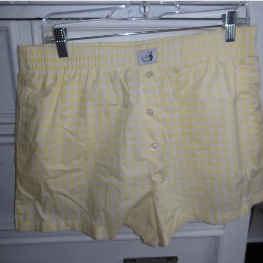 Patterned Yellow Women's Shorts Size L - Image 6
