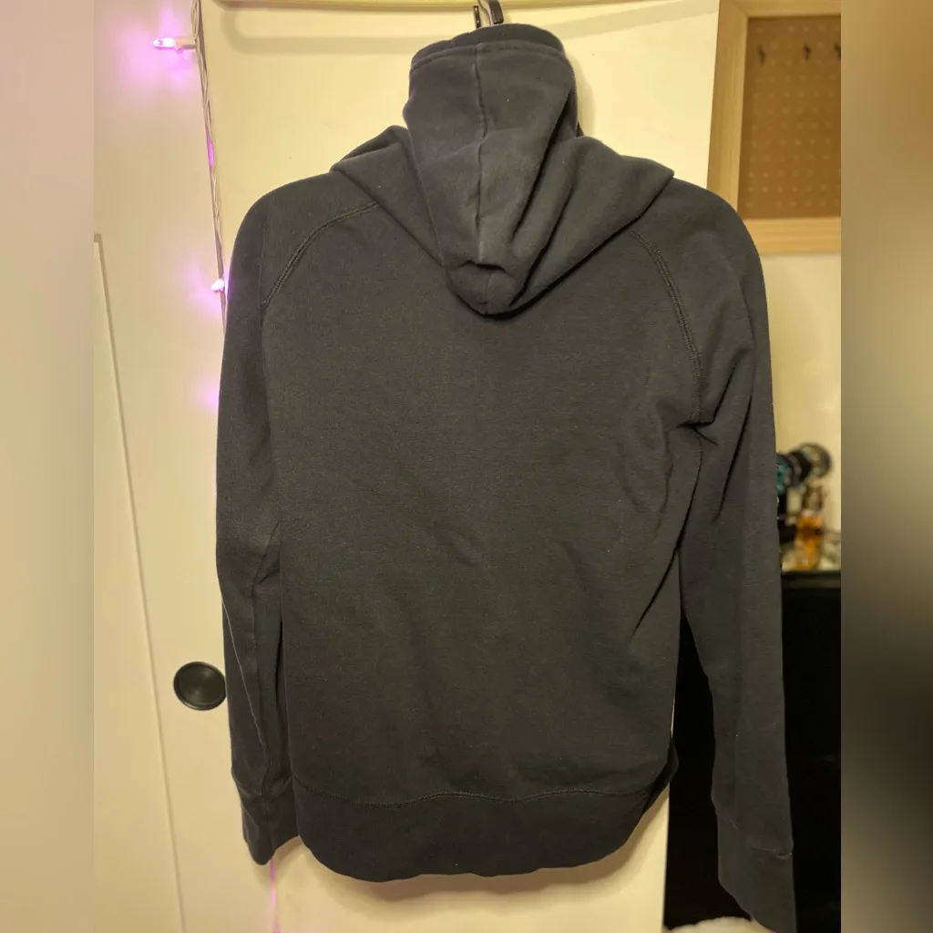 Soffe Vintage Ohio State Buckeyes Black Rhinestone V-Neck Hoodie Large (Medium) - Image 8