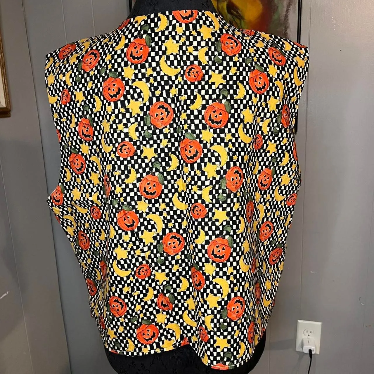 Happy Halloween Vintage Pumpkins Witch Cat Vest XL - Image 5