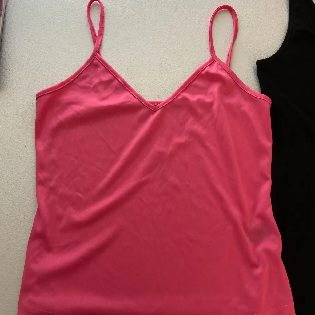 Old Navy BUNDLE  women’s solid pink black thin strap stretch tank top set‎ small - Image 2