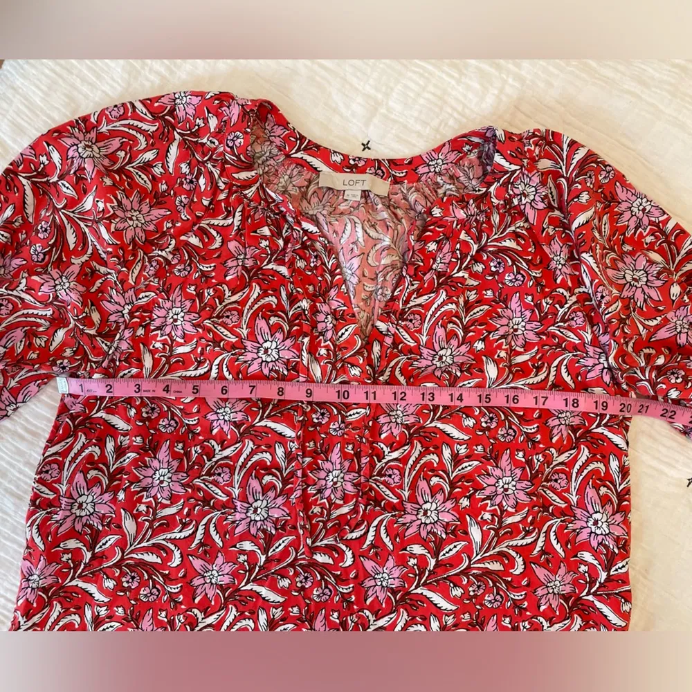 LOFT Spring Bloom Tie Neck Puff Sleeve Floral Puff Sleeve Peasant Top Size M - Image 8