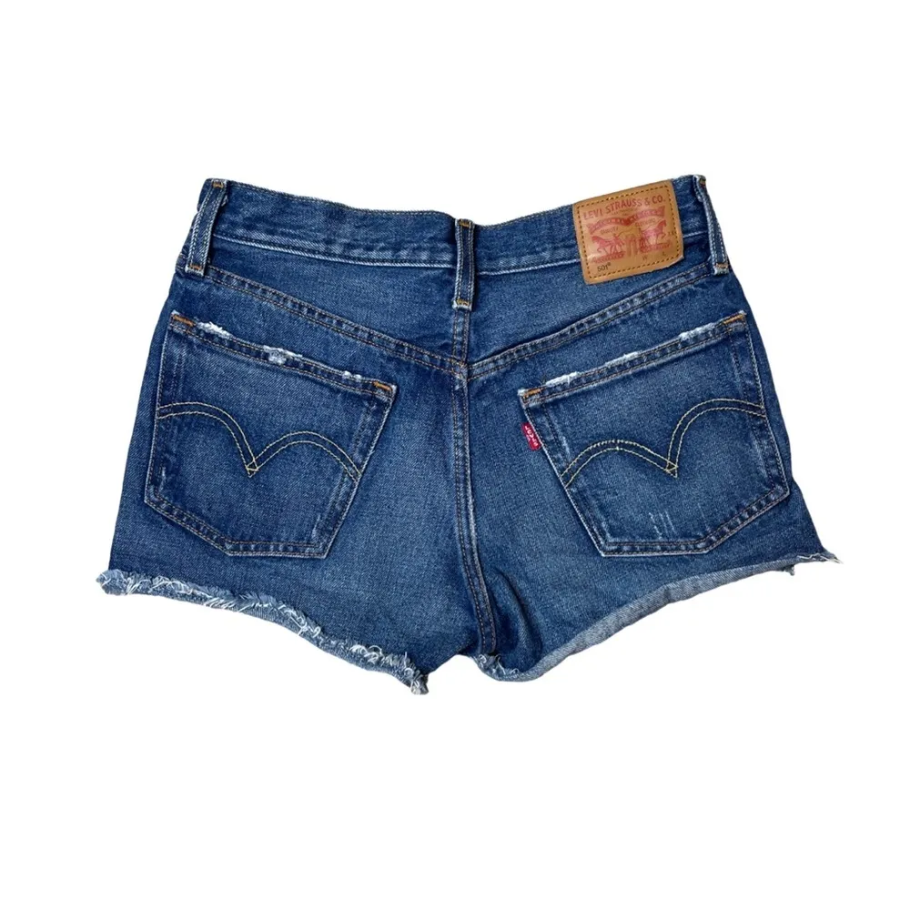 Levi Strauss & Co | 501‎ Denim Button Fly Jeans Shorts - Size 26W - Image 2