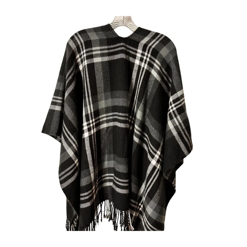 Unbranded OS Black & Gray Plaid Poncho Shawl Wrap With Fringe Edges Size undefined - Image 3