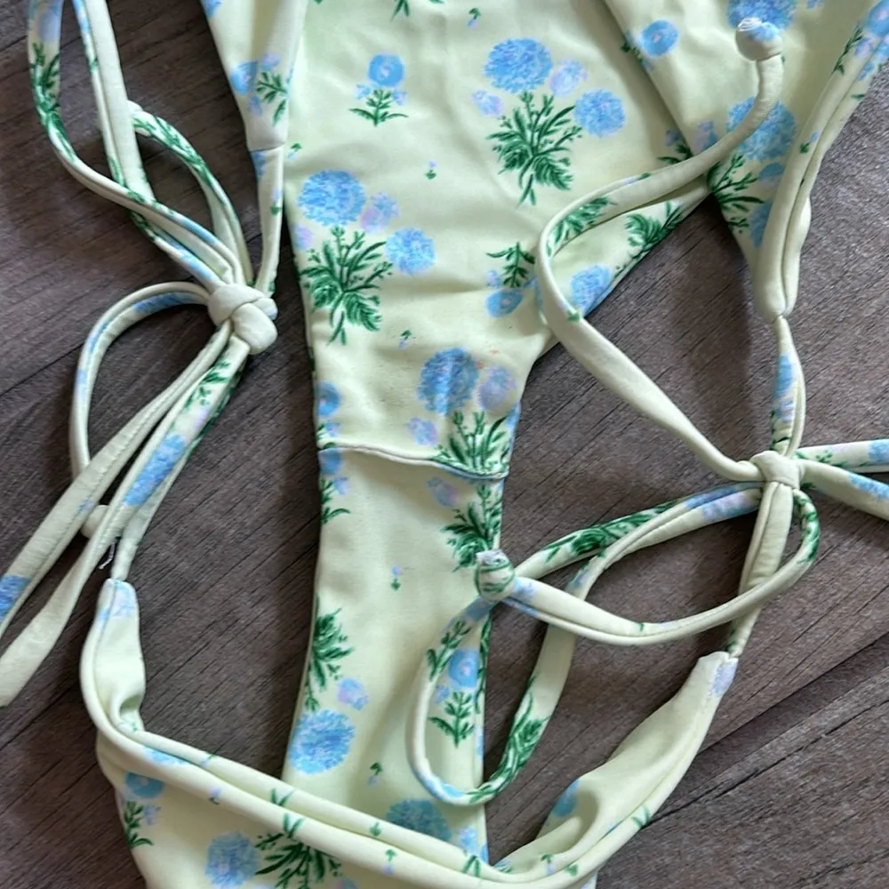 Bay 2 floral bikini bottom Green - Image 3