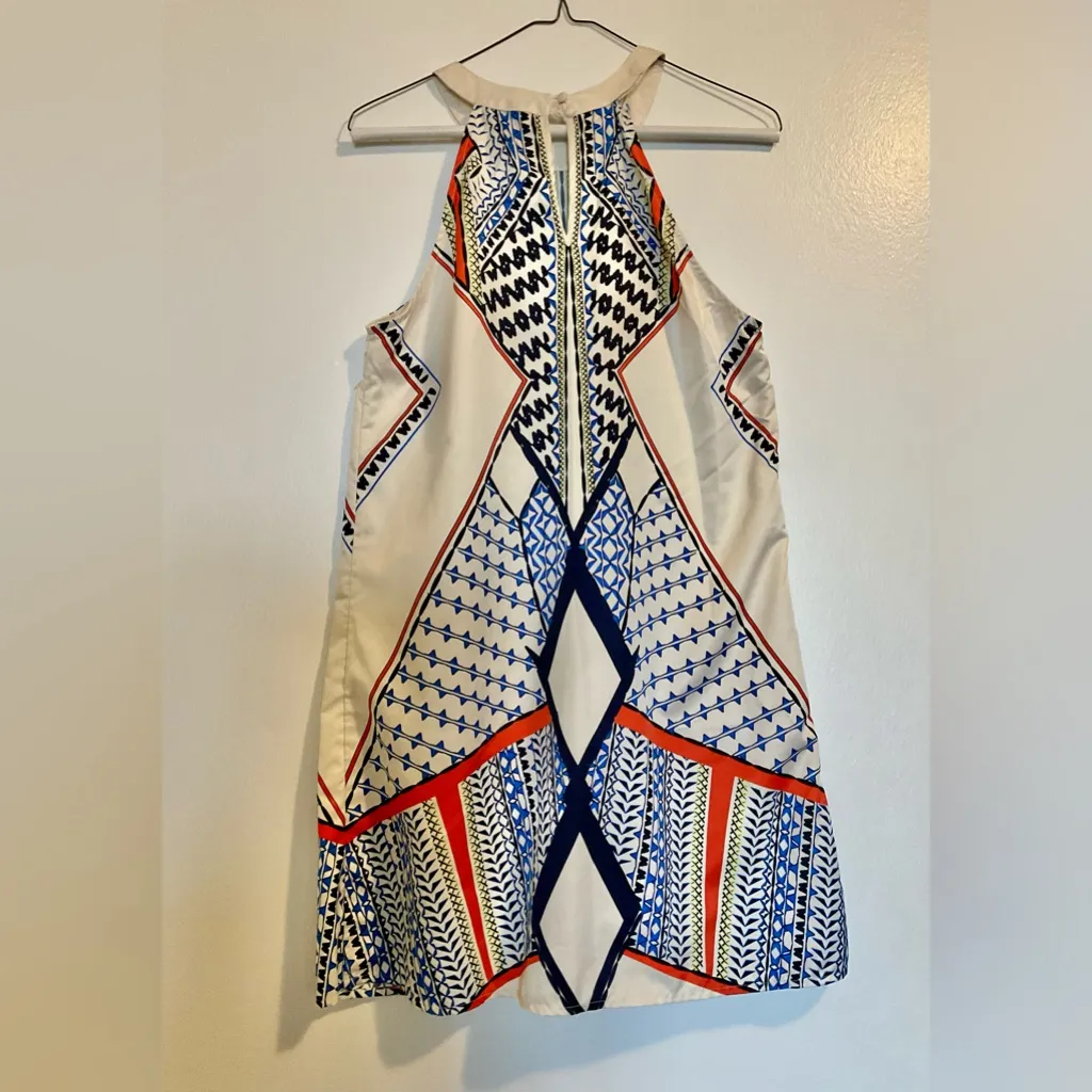 Venus Geometric Patterned Shift Dress - Image 3
