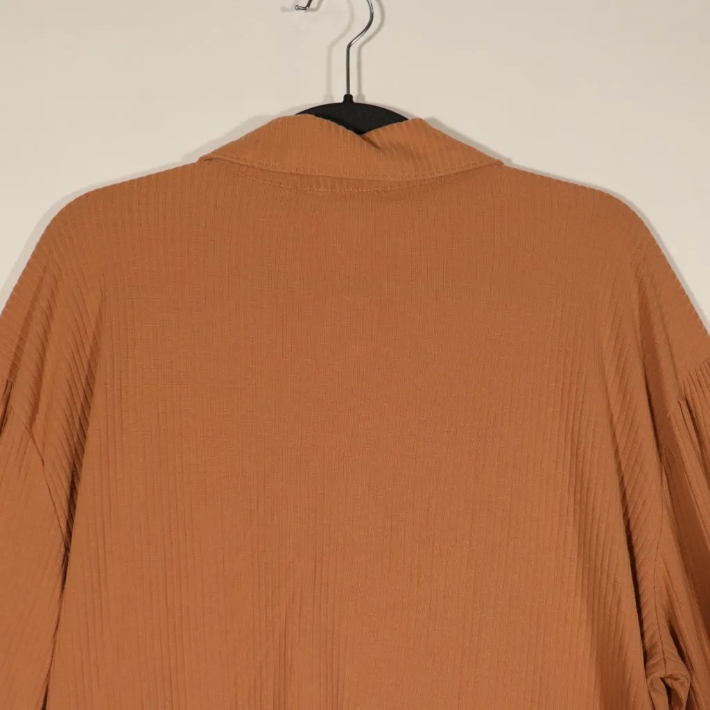 EUC Open Edit Lounge Top Size L - Image 11
