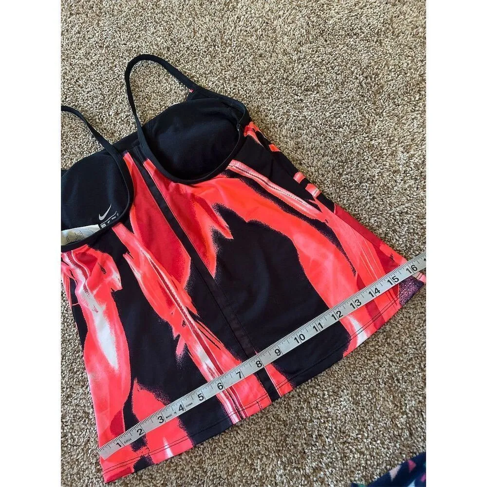 Nike Women's XS Red Graffiti Racerback Tankini Top Padded Swimwear - Image 7