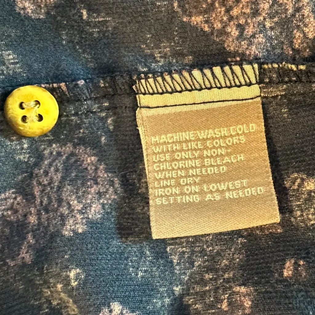 Vintage 90s Micro Corduroy Floral Cottage Shabby Chic Button Down Shirt Medium Blue - Image 7