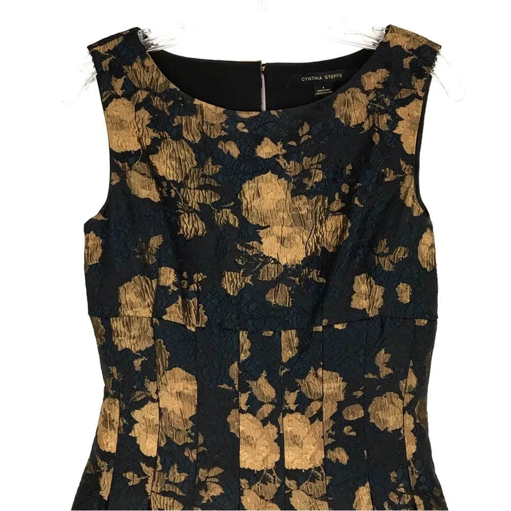 Gabriella Gold Leaf Sleeveless Fit & Flare Dress Women’s Size 4 - Image 4