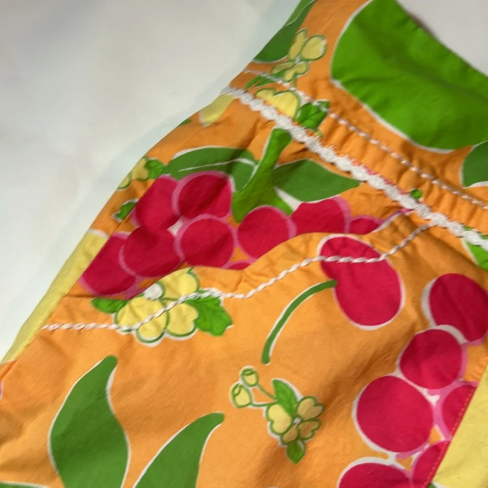 Lilly Pulitzer Women’s Fruit Print Skort W/Scallop Front Pockets Size 4-EUC - Image 3