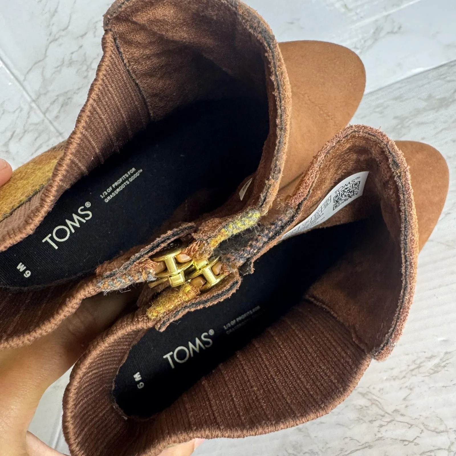 TOMS Boots Womens Size 9 Brown Suede Wedge Ankle Booties Plaid Panel Side Zip - Image 11