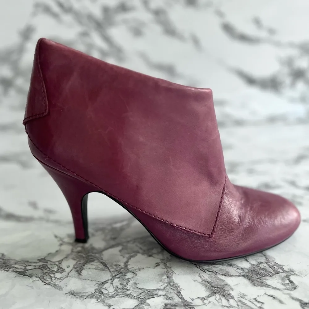 Nine West Zelman Booties Plum Purple Leather Heeled Almond Toe 8.5 - Image 6