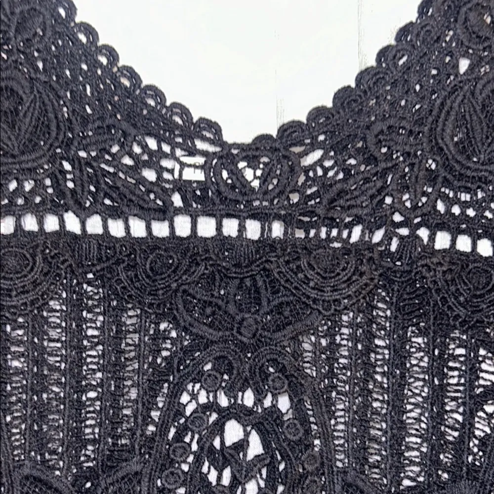 Size M Black Crochet Fringe Tank Top - Image 4