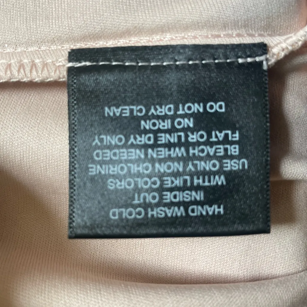 VALENTINE'S GLITTERY GOLD DRESS #datenight - Image 8