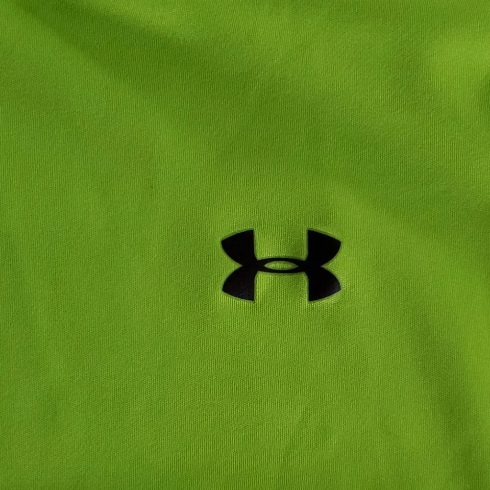 Under Armour  tee size medium - Image 2