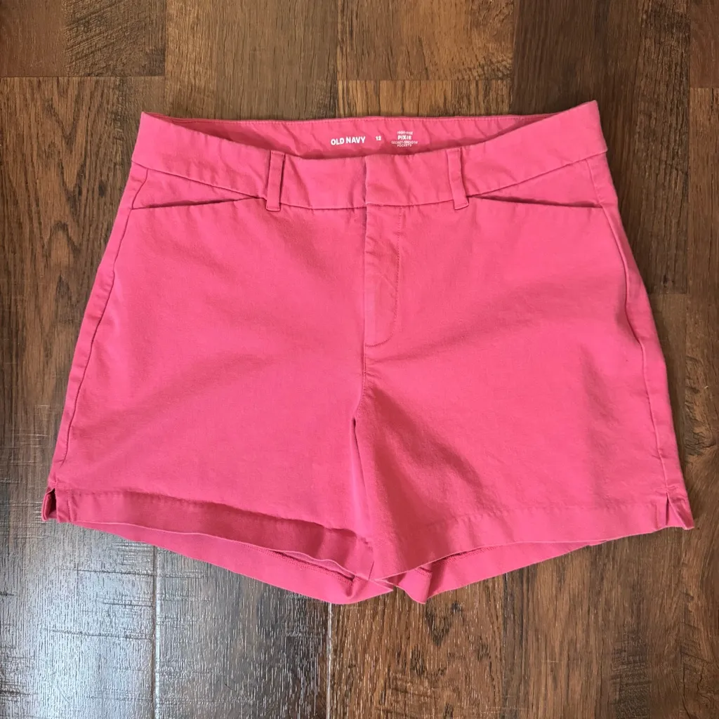 OLD NAVY High-Rise Pixie Secret-Smooth Pockets, pink shorts, size 12 - Image 2