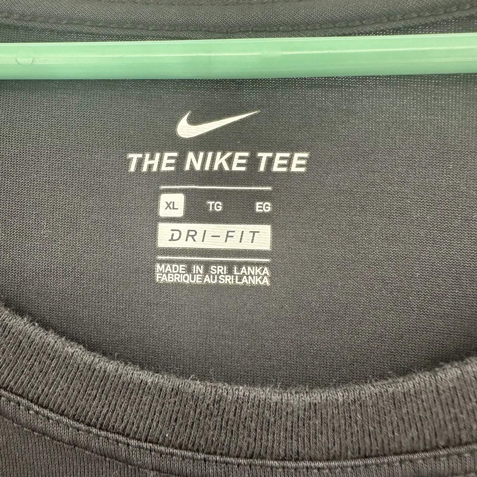 Nike Size XL Shirt Black Tee Dri Fit Casual Everyday Basic‎ Solid Monogram W I - Image 5