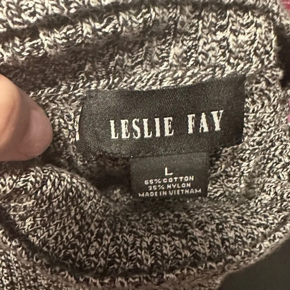 Women’s Knit Gray Sweater - Image 3