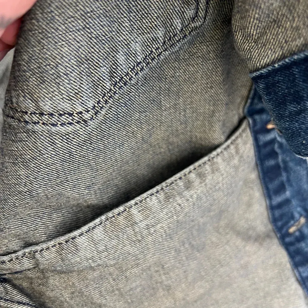 Men's Conspiracy by WESC Blue Denim Trucker Thrills Jacket Size‎ L Womens Sz XL Size L - Image 7