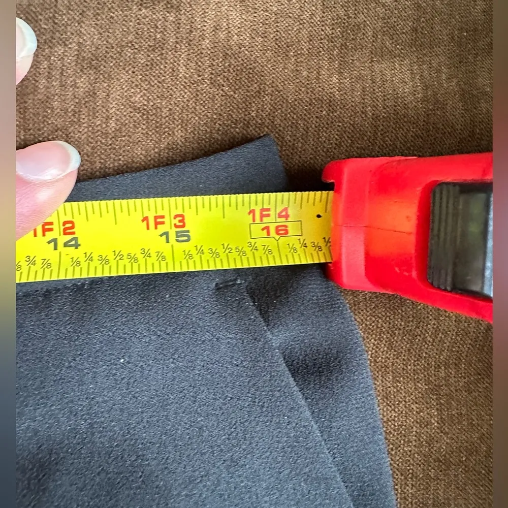 Tahari Black Mid Rise Wide Leg Dress Pants Sz 8. With Pockets. - Image 15