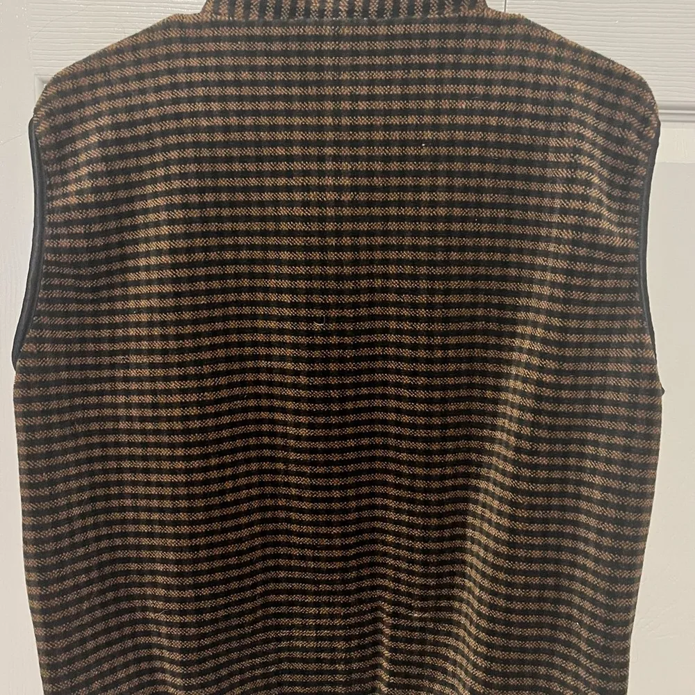 Millers polartec brown and black vest in large - Image 5