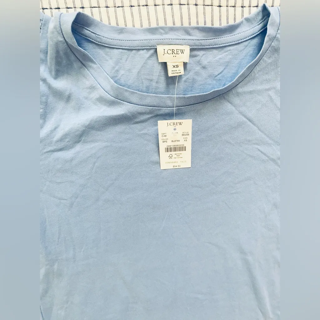 J. Crew Eyelet puff-sleeve tee Size XS NWT, Bright Peri Color - Image 5