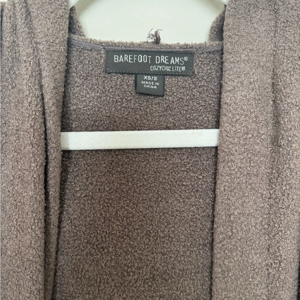 Barefoot dreams cardigan - Image 3