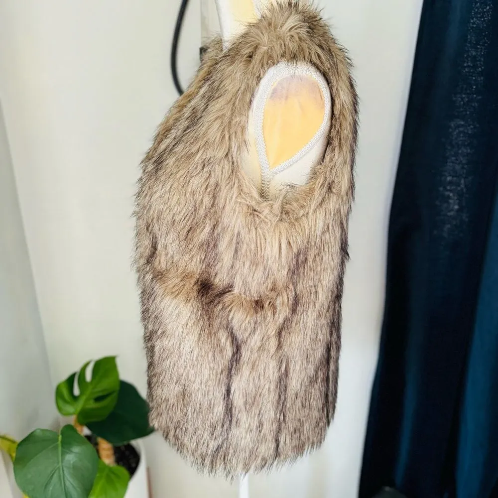 Escalier Vest Women’s Faux Fur Vest Jacket Size Small, Khaki/Brown New With Tags Brown - Image 11