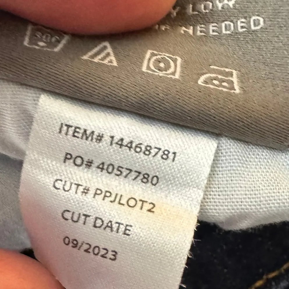 Torrid Crop Skinny Jegging Super‎ Soft High-Rise Jean Size 20 - Image 7