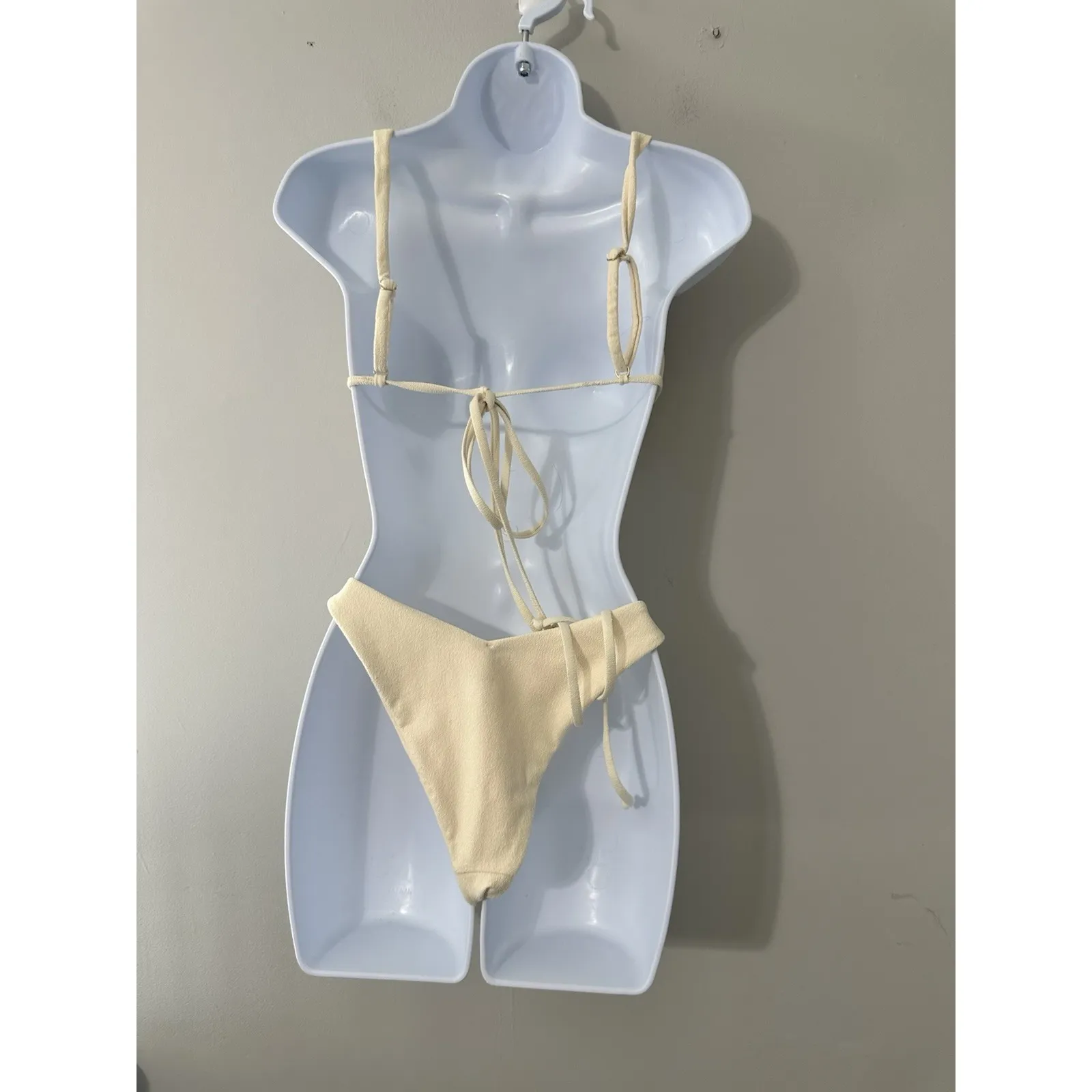 SAME Los Angeles Tortoise Chain Triangle Bikini Set - Image 6