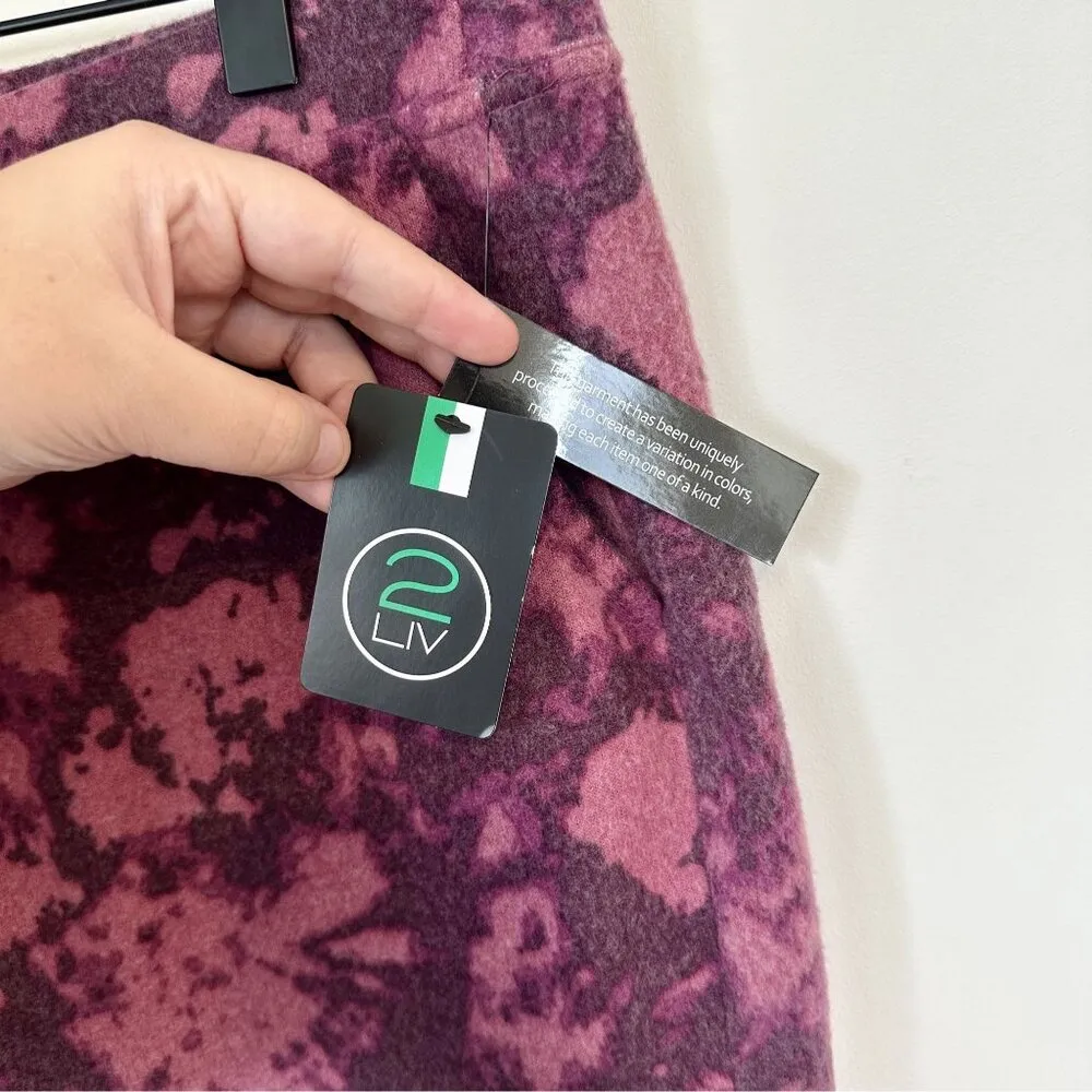 NWT 2Liv Tie Dye Pull - Image 5