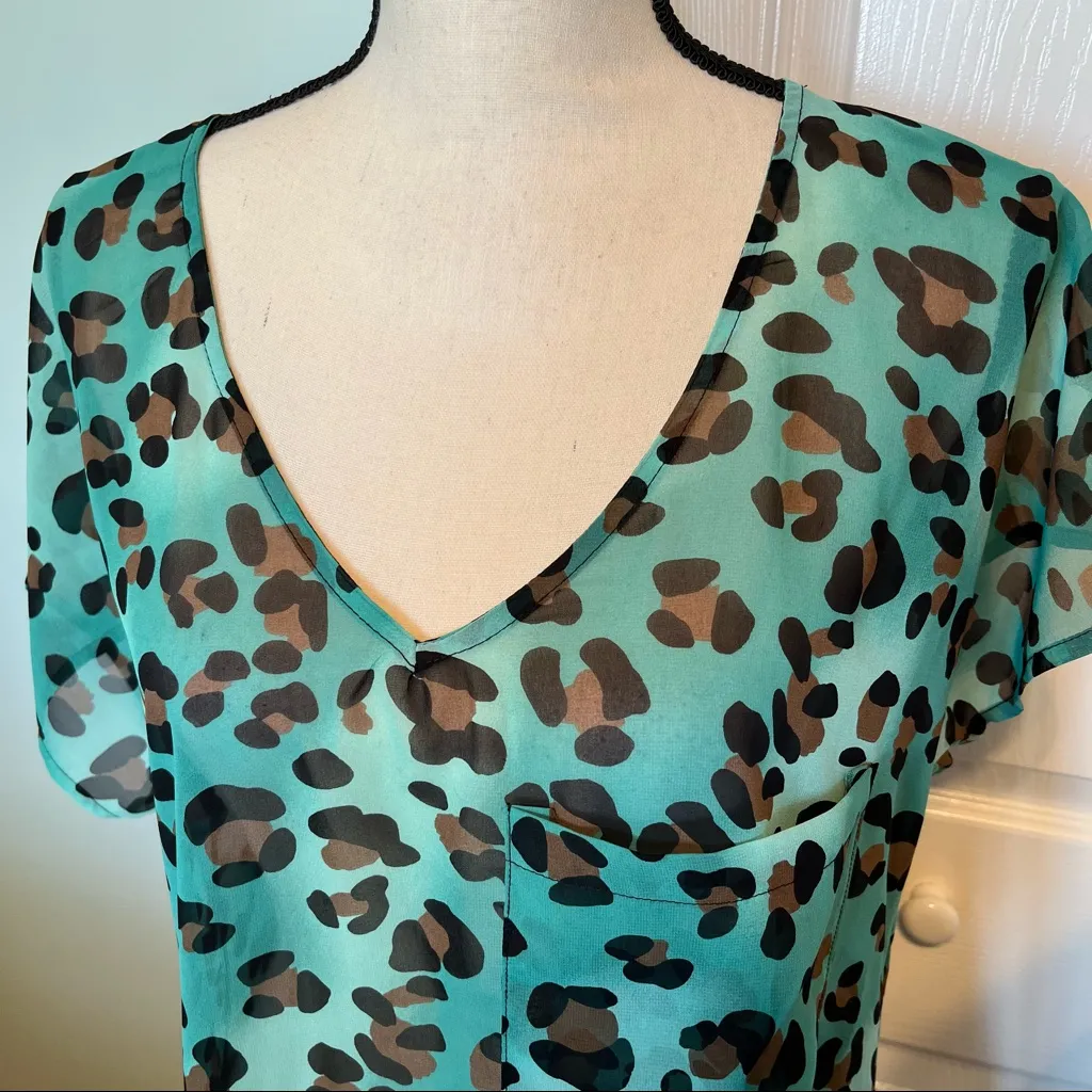 Show Me Your MuMu Womens Size Small Teal‎ Leopard Cheetah Short Sleeve Top Sheer - Image 7